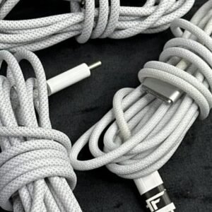 Macbook Type C to MagSafe 2M Meter Cable Best Price in Paksitan (Original – Pre Owned)
